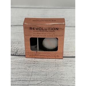New Makeup Revolution Flawless Foils Eyeshadow Palette Unicorn Foil‎ 0.07oz/2.00